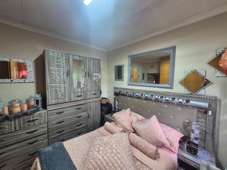 3 Bedroom Property for Sale in Oos Einde North West